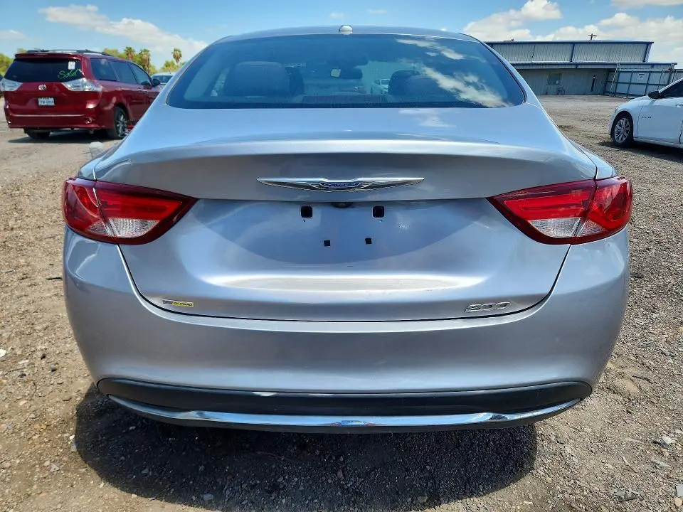 2015 CHRYSLER 200 LIMITED  