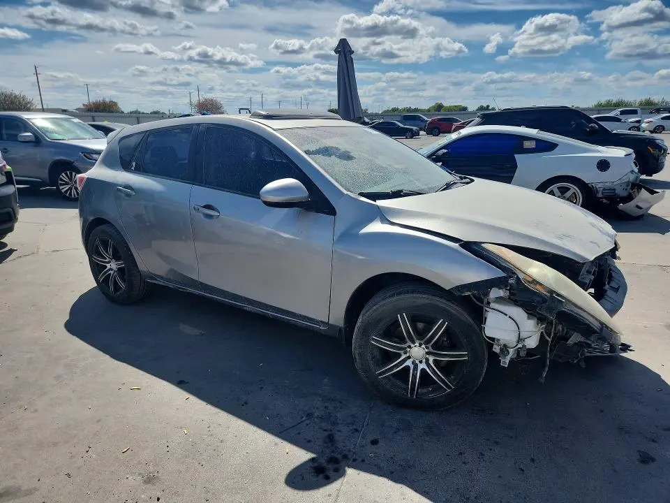 2013 MAZDA 3 I  