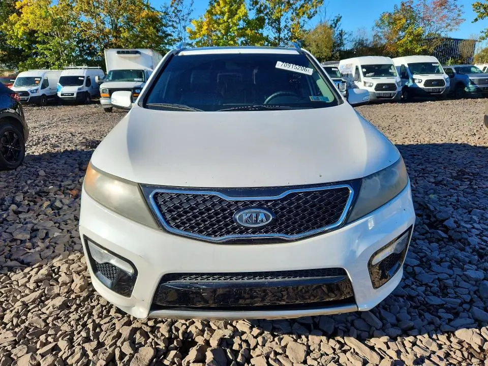 2011 KIA SORENTO SX  