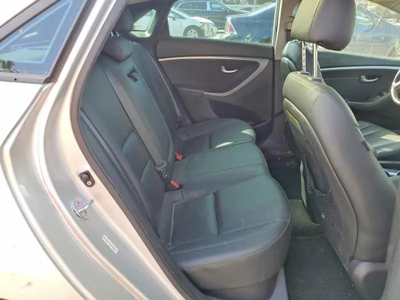 2013 HYUNDAI ELANTRA GT BASE  