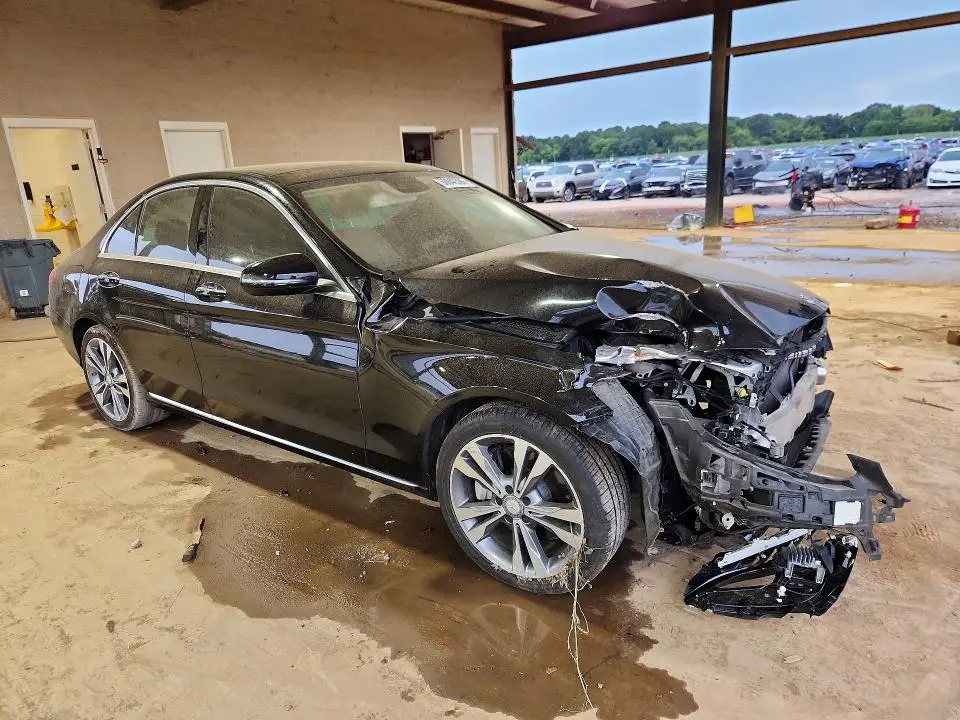 2017 MERCEDES-BENZ C 300  