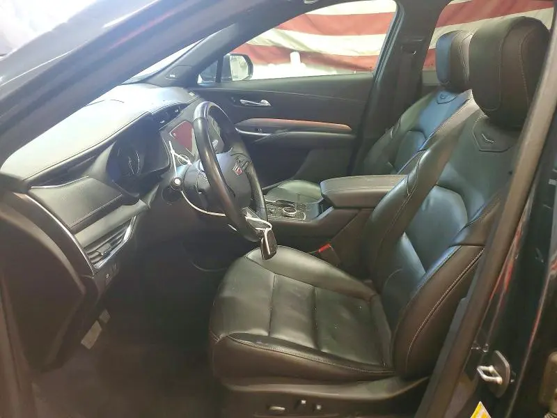 2019 CADILLAC XT4 PREMIUM LUXURY  