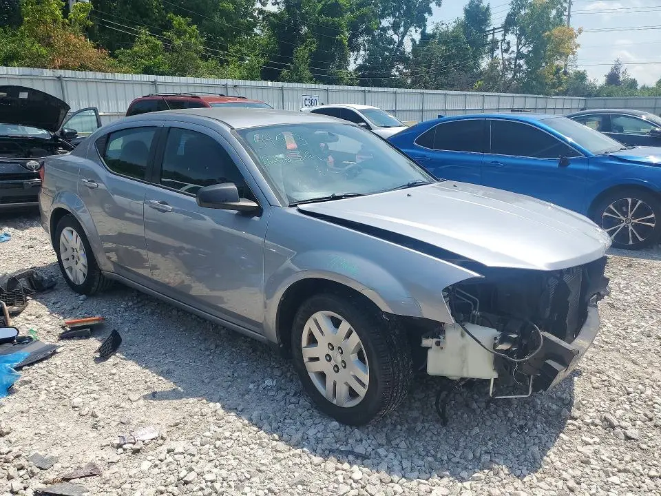 2013 DODGE AVENGER SE  