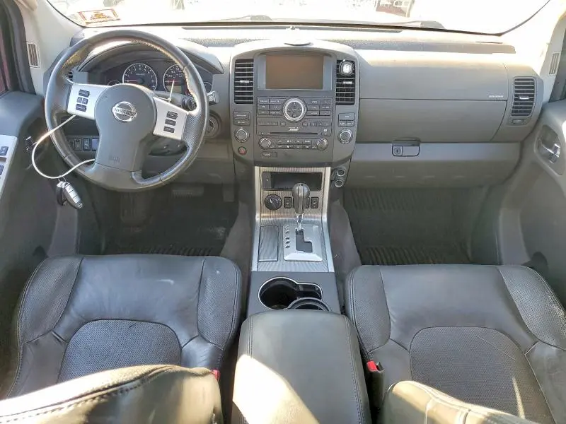 2011 NISSAN PATHFINDER S  