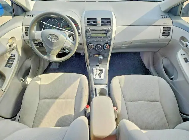 2010 TOYOTA COROLLA LE  