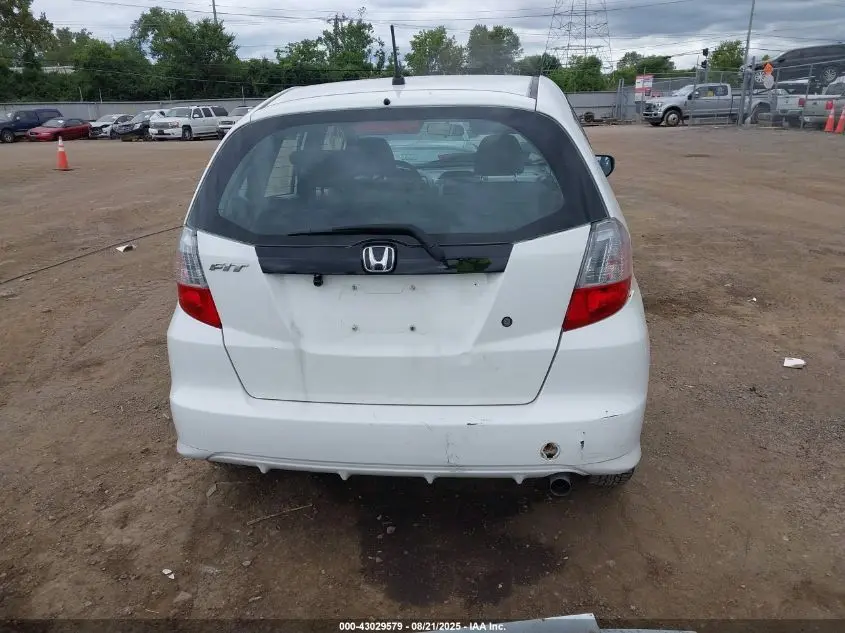 2010 HONDA FIT  