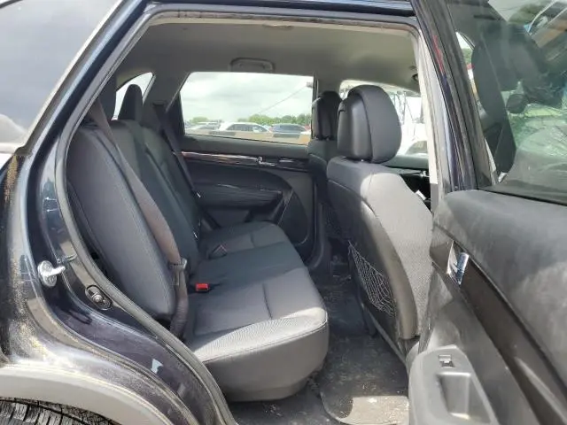 2013 KIA SORENTO LX  