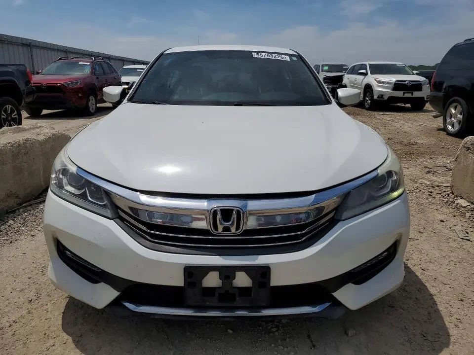 2017 HONDA ACCORD   