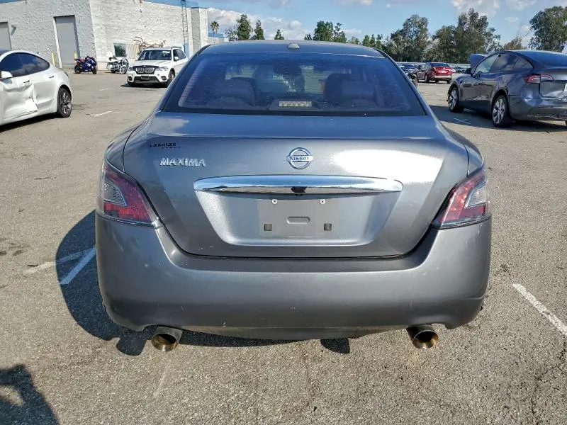 2014 NISSAN MAXIMA S  