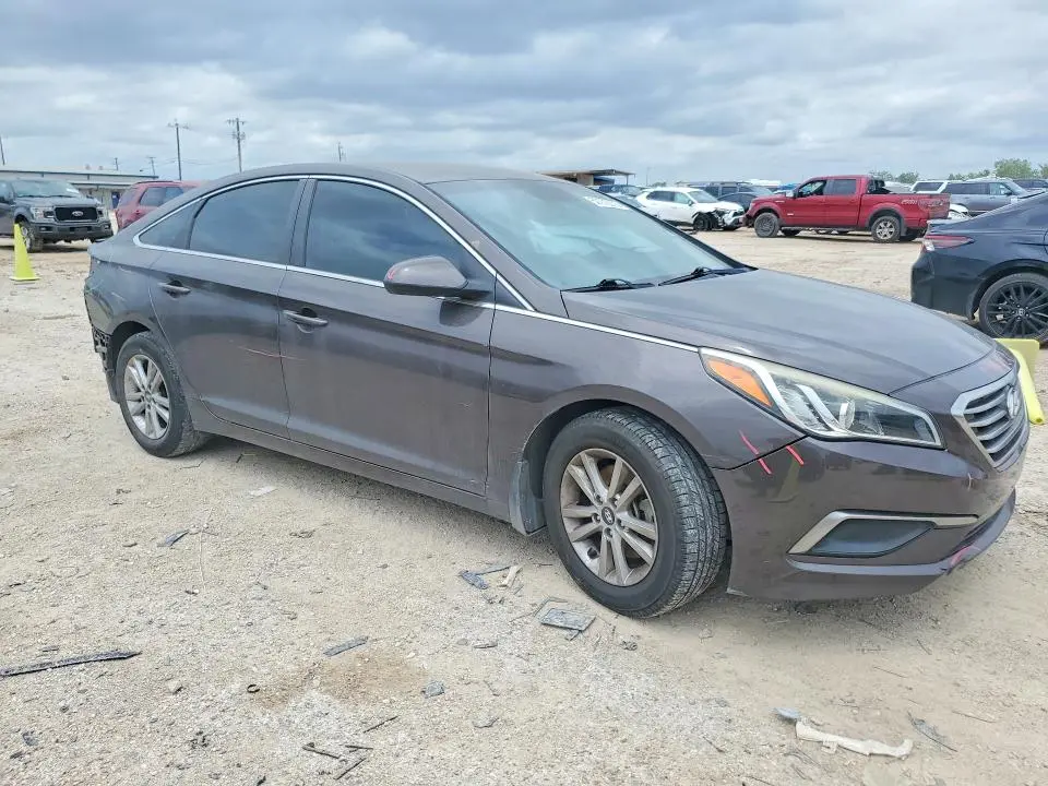 2016 HYUNDAI SONATA SE  