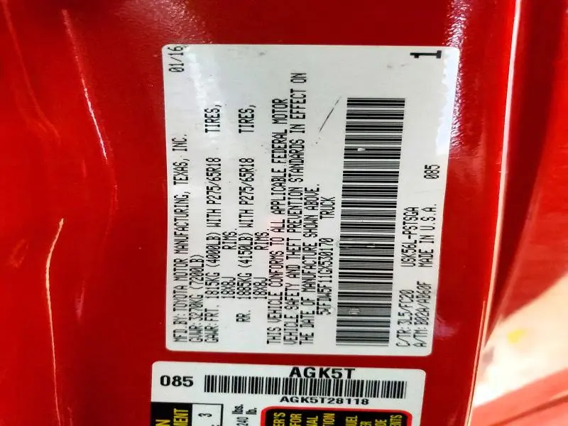 2016 TOYOTA TUNDRA CREWMAX SR5  