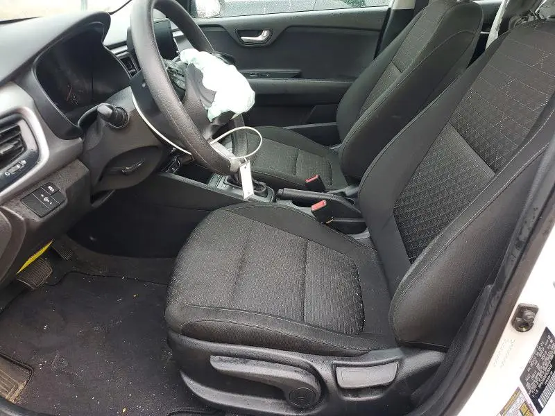 2023 KIA RIO LX  