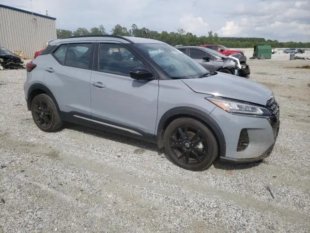 2024 NISSAN KICKS SR  