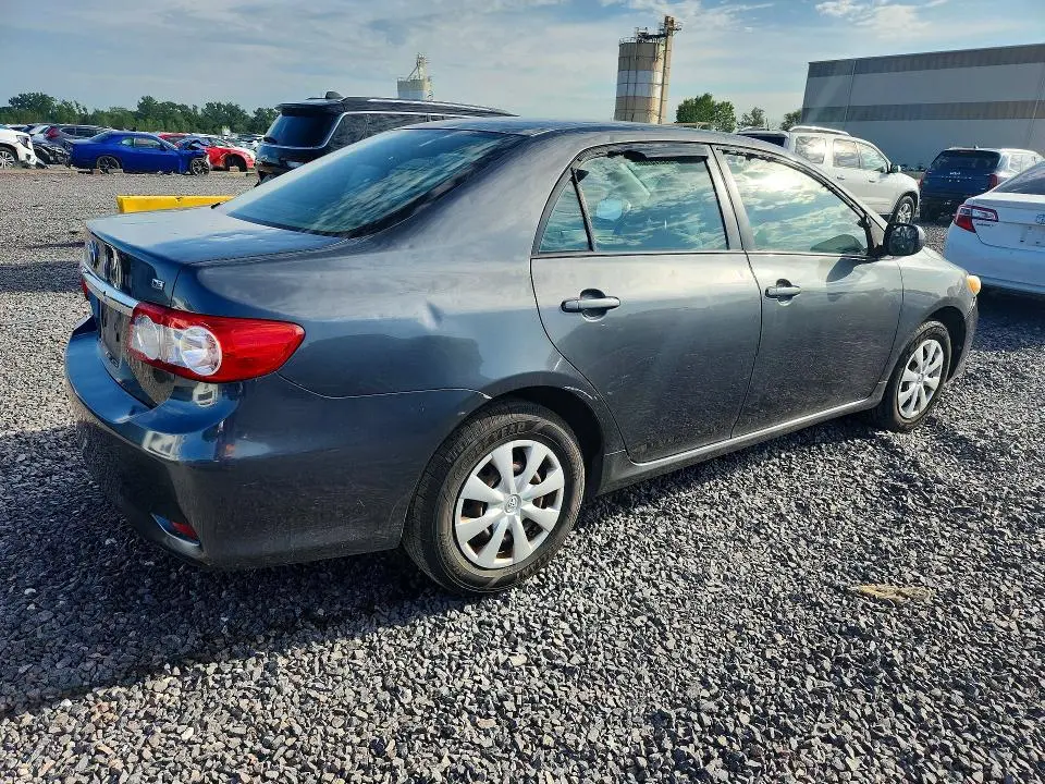2011 TOYOTA COROLLA LE  