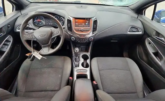 2016 CHEVROLET CRUZE LT  