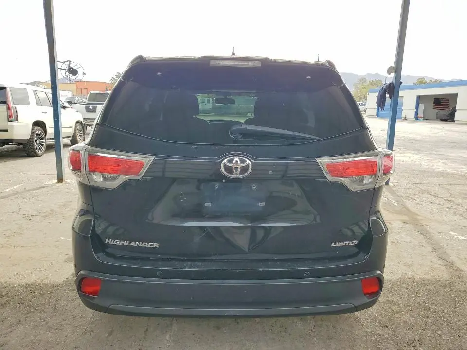 2015 TOYOTA HIGHLANDER LIMITED  