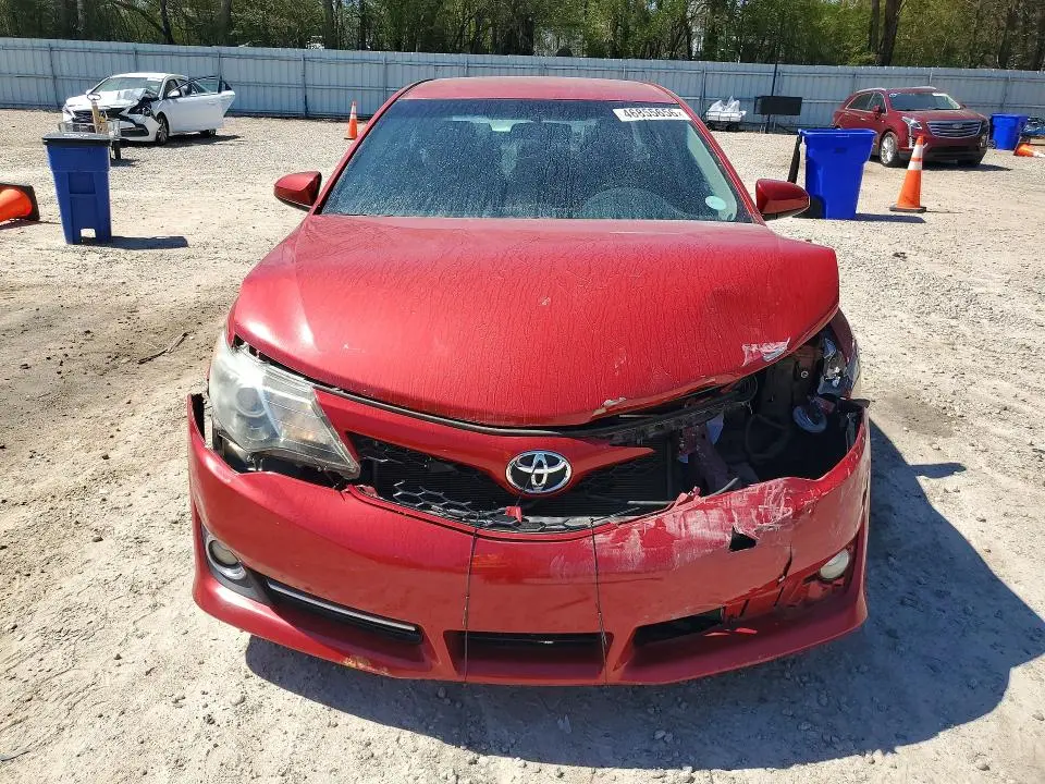 2012 TOYOTA CAMRY SE  