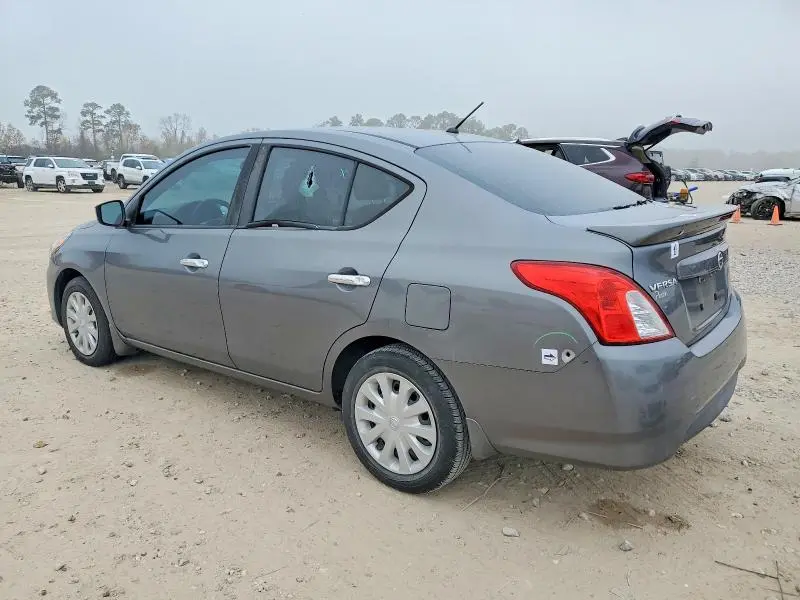 2018 NISSAN VERSA S  