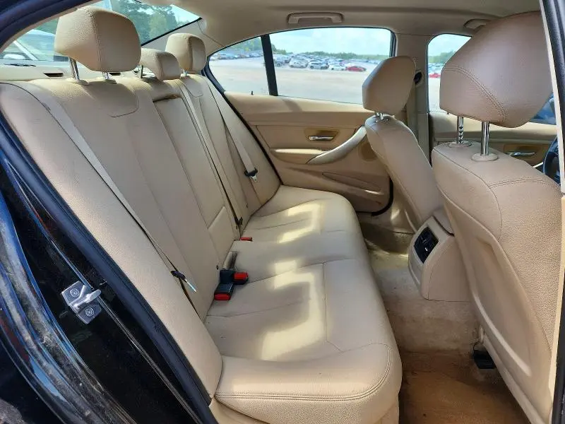 2014 BMW 320 I  