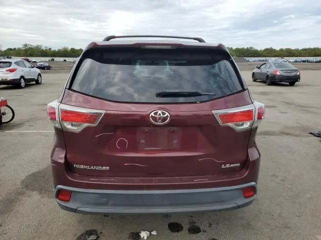 2015 TOYOTA HIGHLANDER LE  