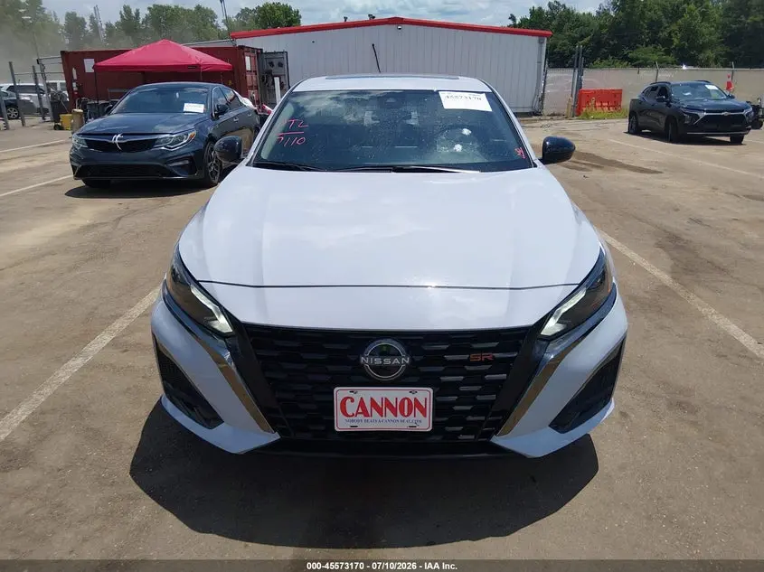 2025 NISSAN ALTIMA SR FWD