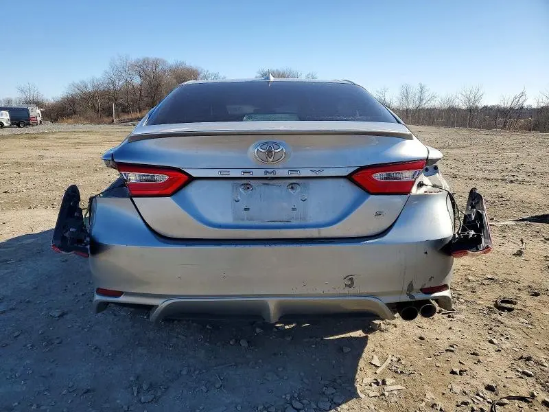2019 TOYOTA CAMRY   