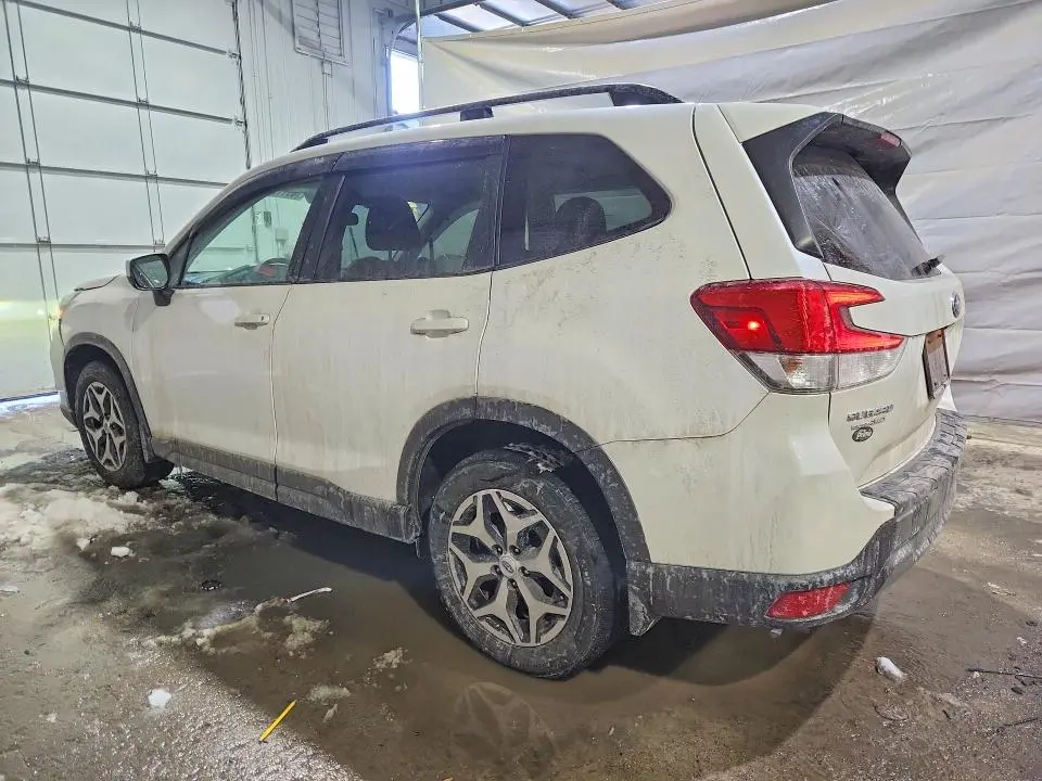 2019 SUBARU FORESTER PREMIUM  
