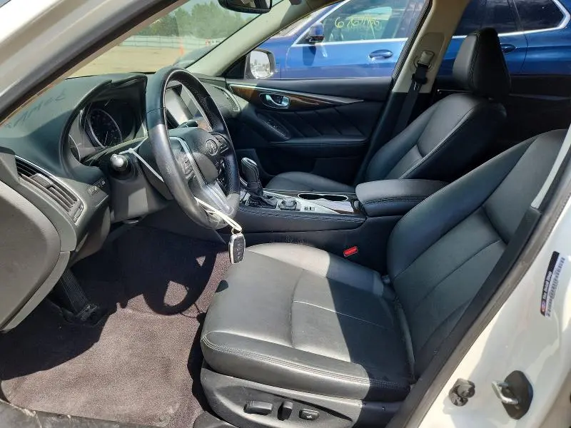 2018 INFINITI Q50 2.0T LUXE  