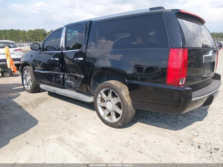 2013 CADILLAC ESCALADE ESV LUXURY