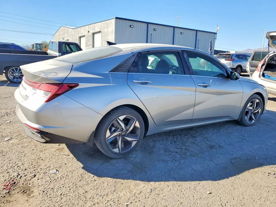 2023 HYUNDAI ELANTRA LIMITED  