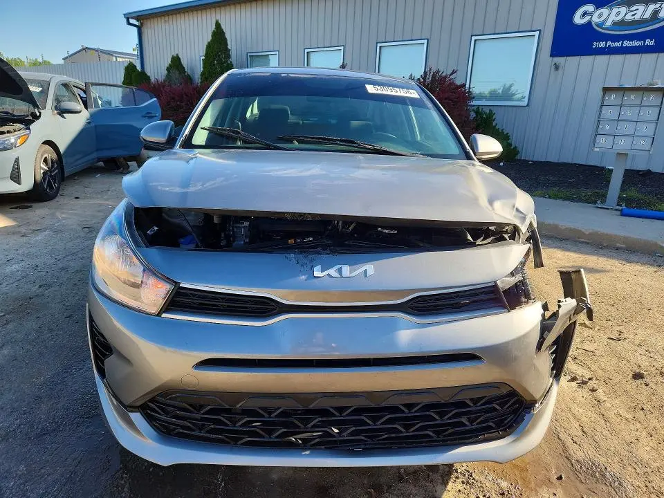 2022 KIA RIO S  