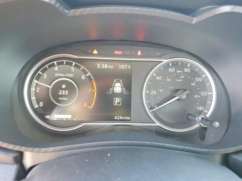 2025 NISSAN VERSA SR  