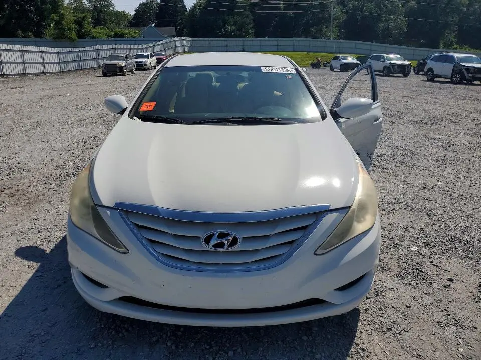 2011 HYUNDAI SONATA GLS  