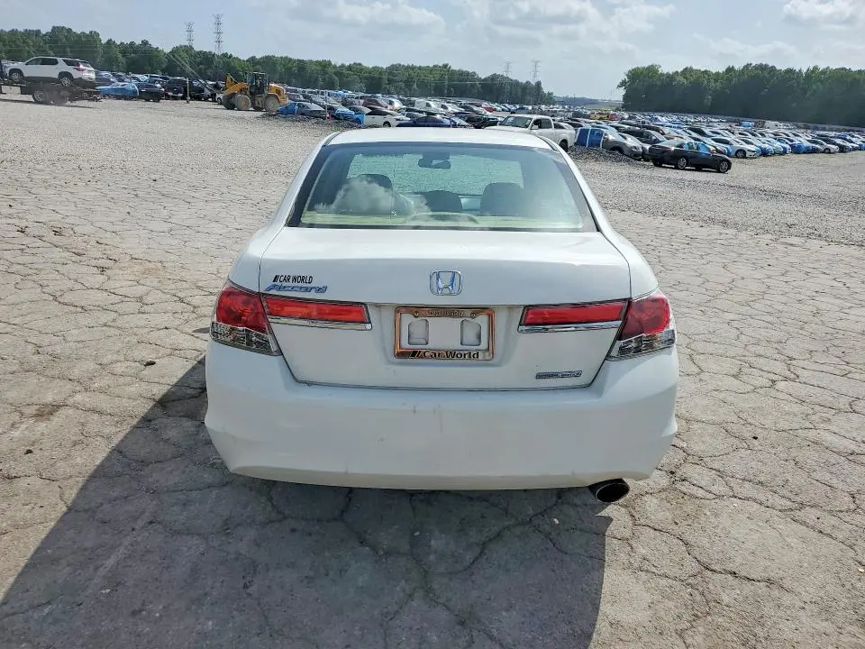 2011 HONDA ACCORD SE  