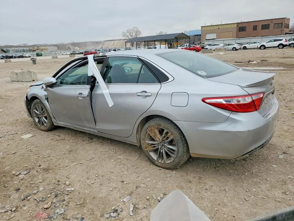 2017 TOYOTA CAMRY LE  