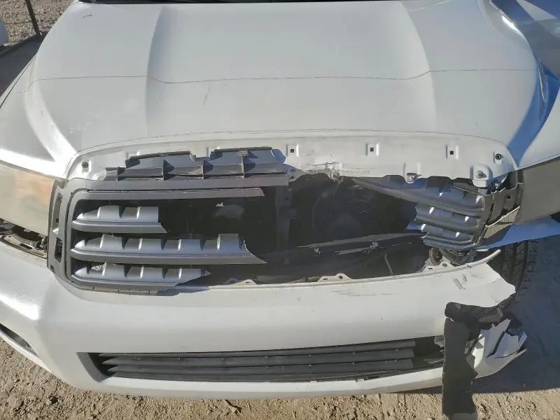 2013 TOYOTA SEQUOIA PLATINUM  