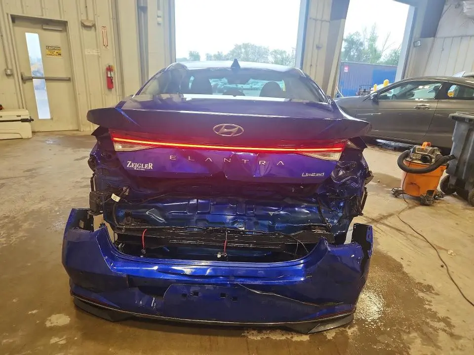 2021 HYUNDAI ELANTRA LIMITED  