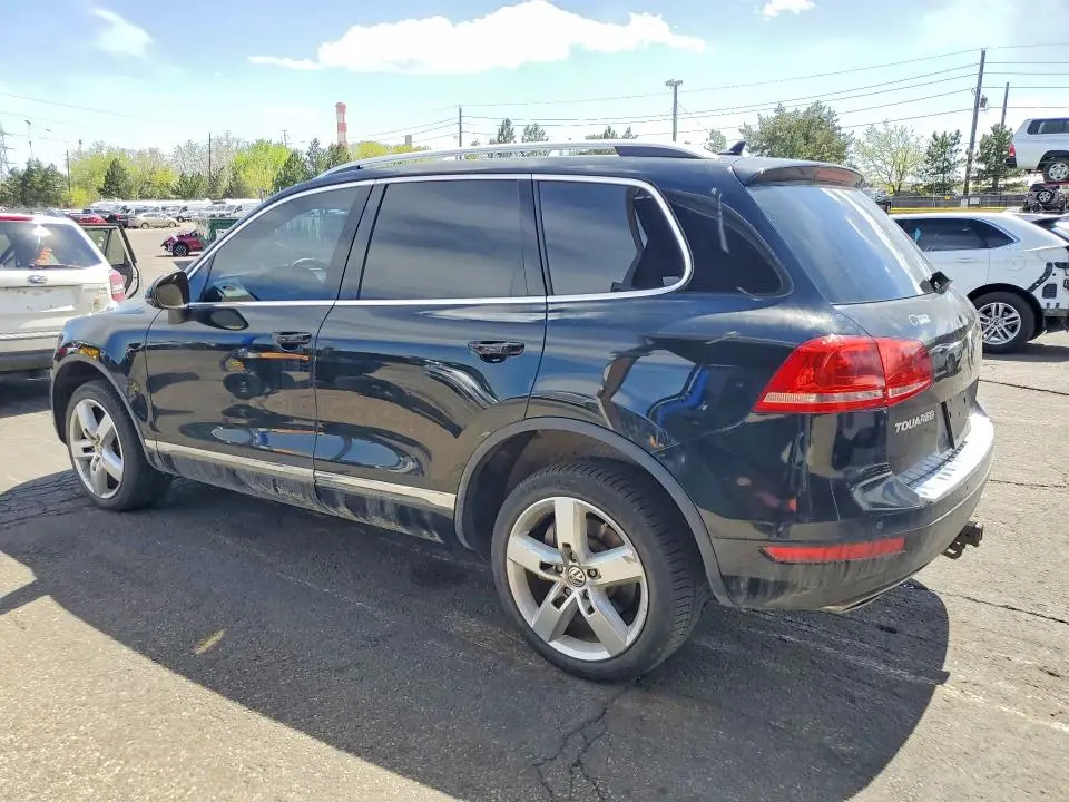 2012 VOLKSWAGEN TOUAREG V6 TDI  