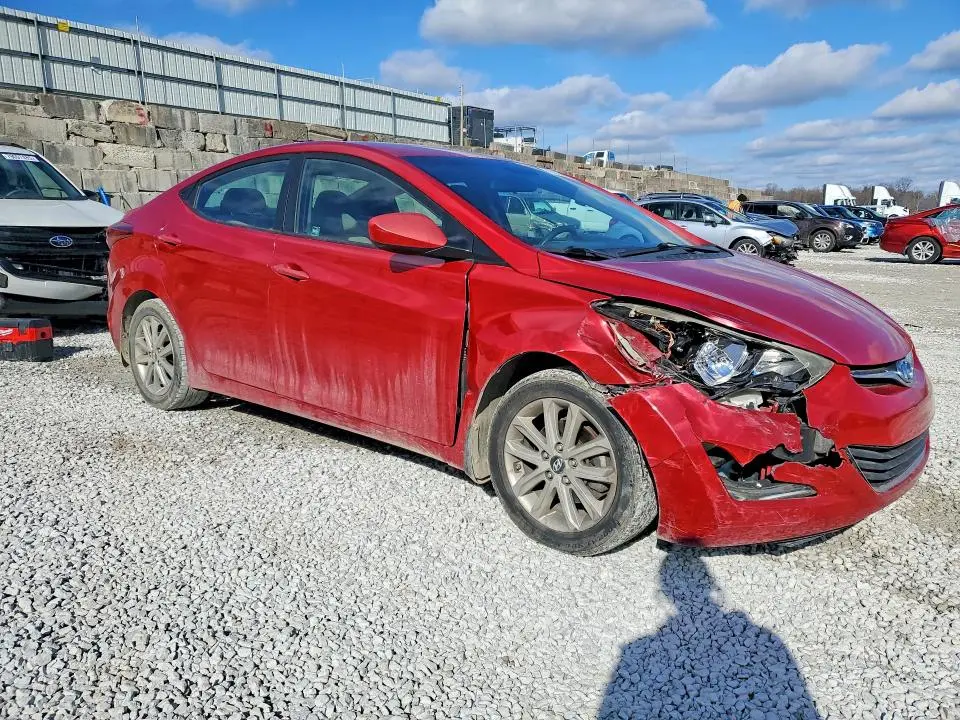 2015 HYUNDAI ELANTRA SE  
