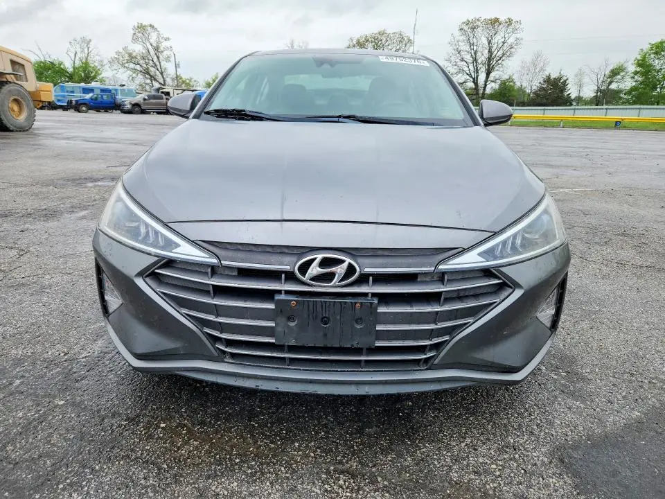 2019 HYUNDAI ELANTRA SEL  