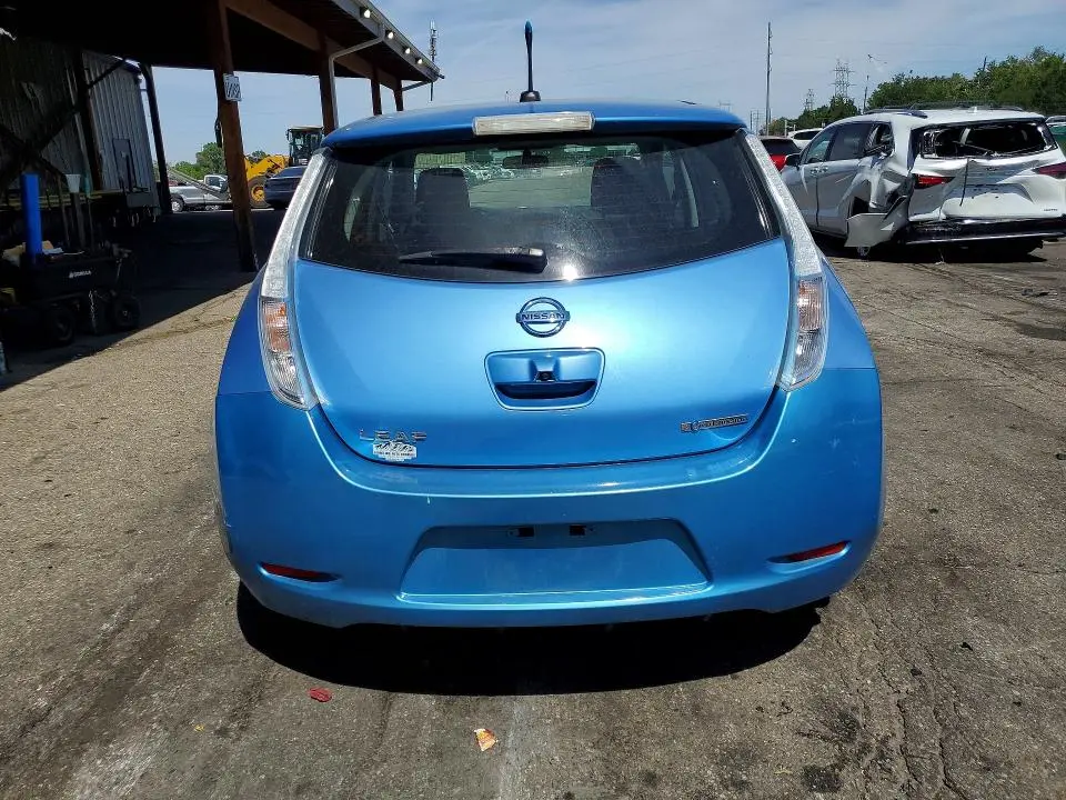 2014 NISSAN LEAF S  