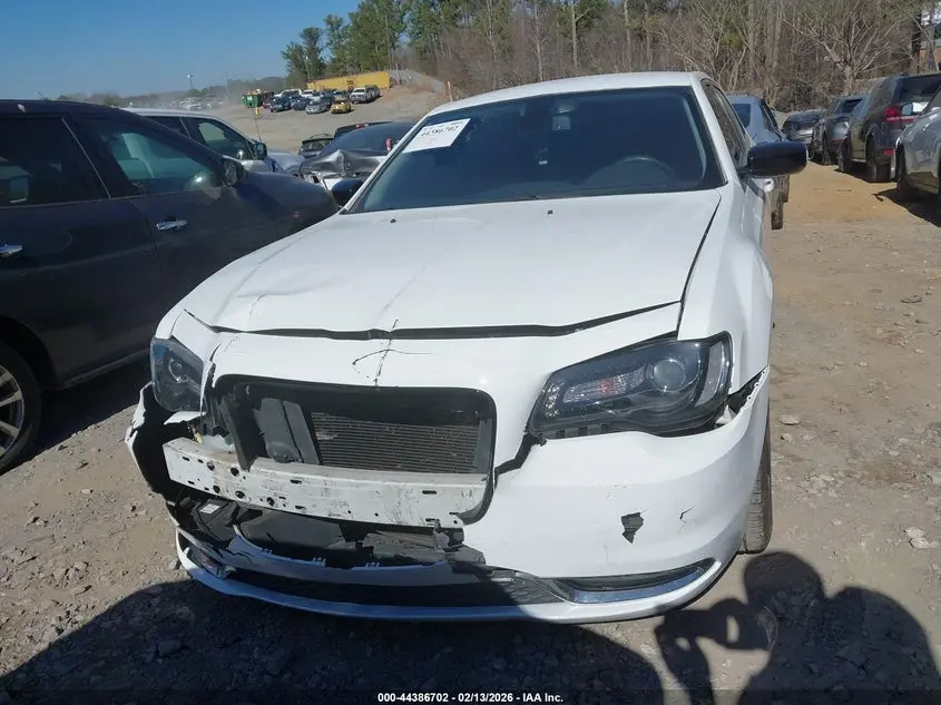 2019 CHRYSLER 300 TOURING