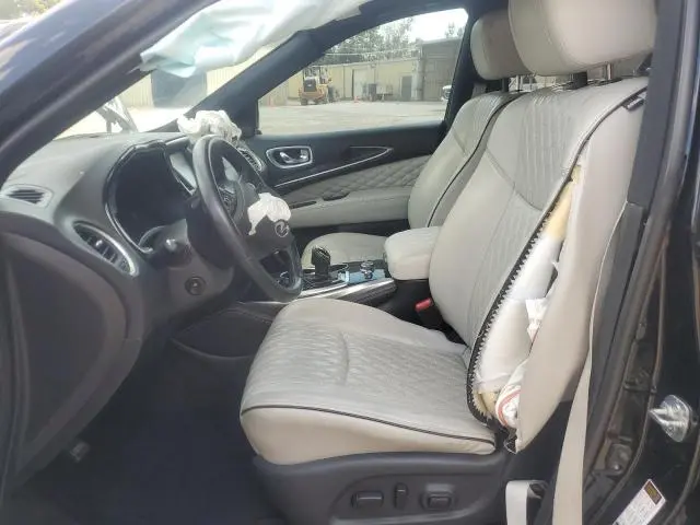 2019 INFINITI QX60 LUXE