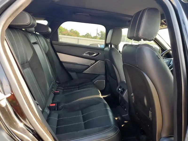 2019 LAND ROVER RANGE ROVER VELAR R-DYNAMIC SE  