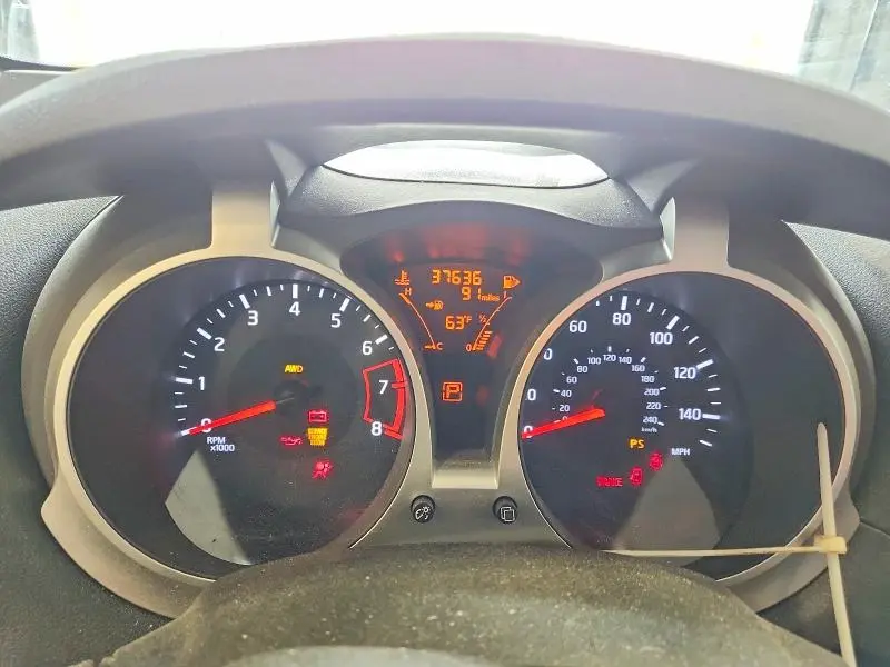 2014 NISSAN JUKE S  