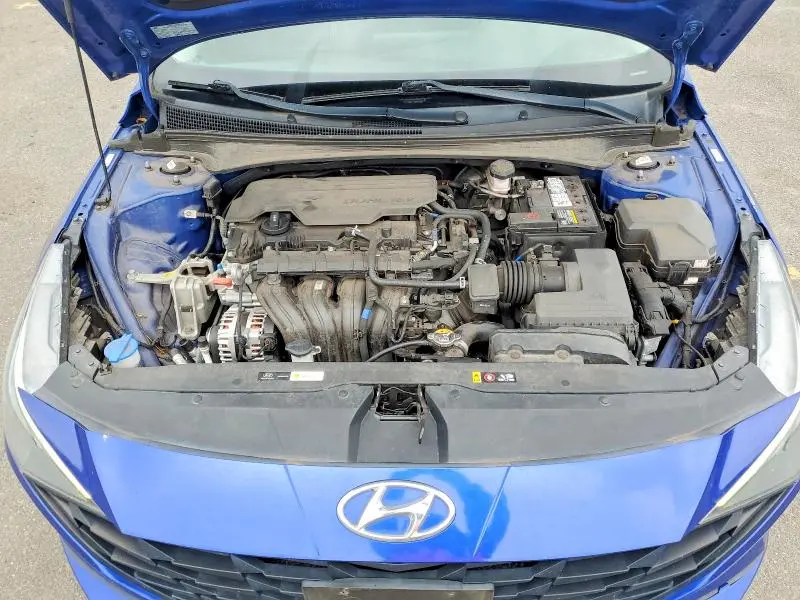 2021 HYUNDAI ELANTRA SEL  