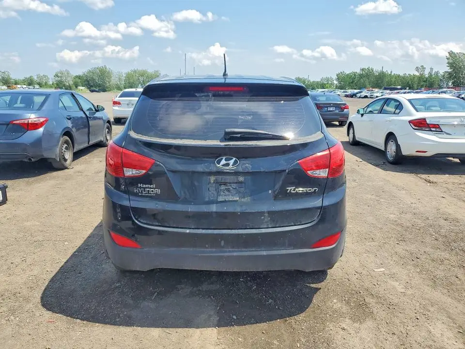 2011 HYUNDAI TUCSON GL  