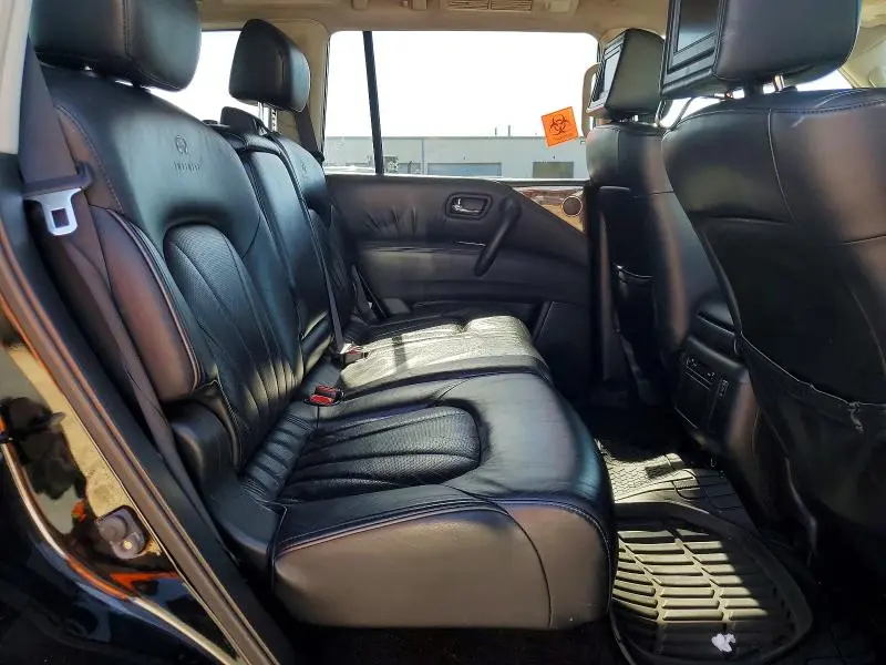 2011 INFINITI QX56 BASE  