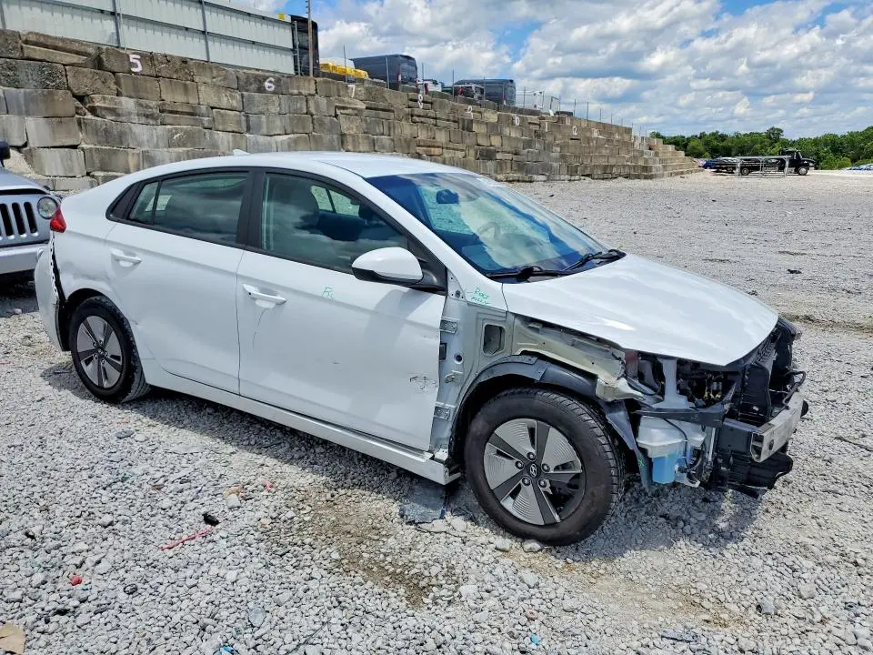 2022 HYUNDAI IONIQ BLUE  