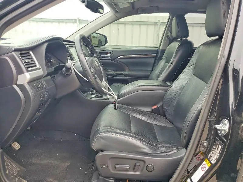 2015 TOYOTA HIGHLANDER LIMITED  